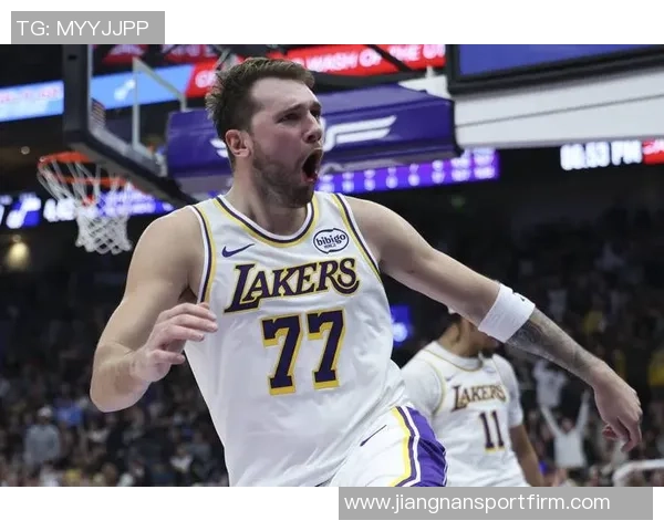 弗拉格谈达拉斯球迷期待称东契奇交易后我将迎接挑战 弗拉格谈达拉斯球迷期待称东契奇交易后我将迎接挑战