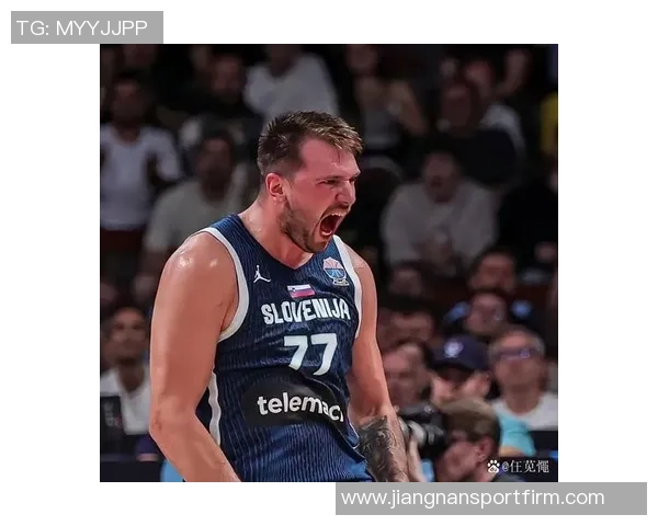 里夫斯与东契奇同场表现惊艳场均得分与助攻数据对比分析