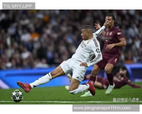 皇马历史上仅有两人自然年进球超过53个C罗五次姆巴佩首次实现