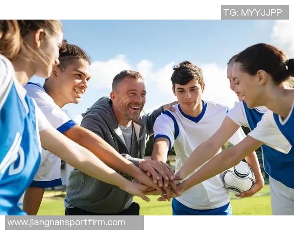 吉莱斯皮分享奥特教练的激励之道鼓励球员自信大胆展现自我