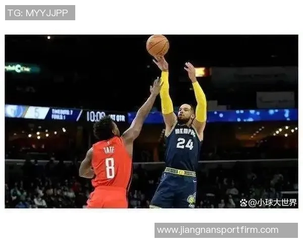 主帅回应狄龙被驱逐事件强调身体接触并非单一回合所致