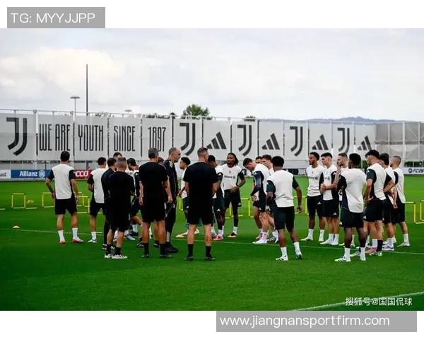 多特蒙德关注布鲁日年轻中场斯坦科维奇国米拥有回购权利