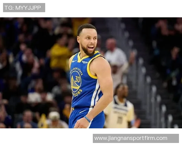 大范甘迪称库里在与球迷互动和场外表现方面无人能敌