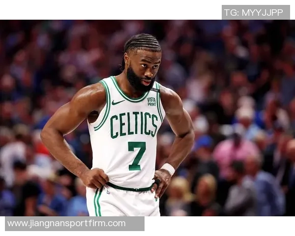 杰伦布朗强调比赛态度：全力以赴才配站上赛场